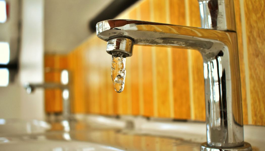 How To Fix A Dripping Faucet